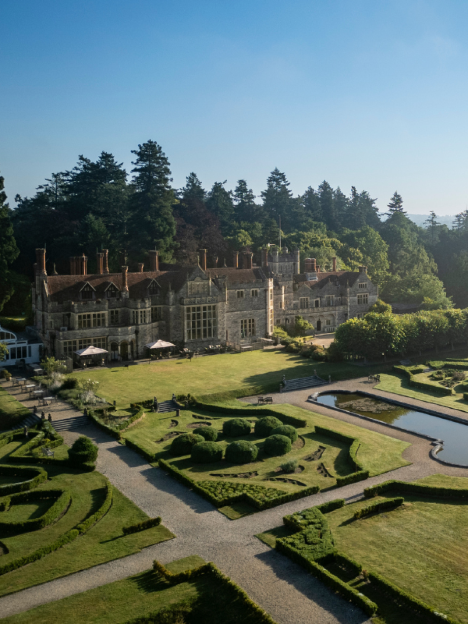 Classic Cars & Country House Escape